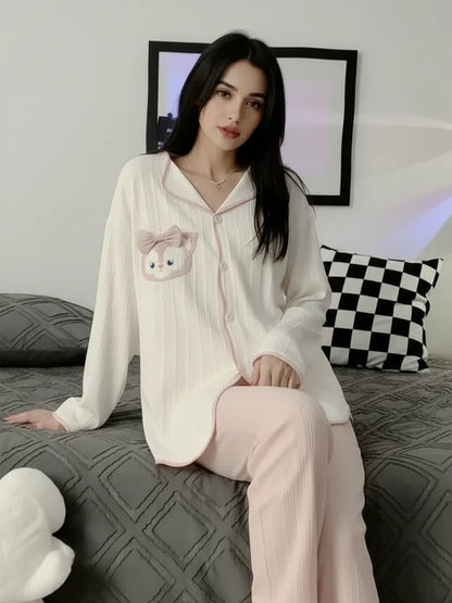 White Powder Cat Loose Nightdress