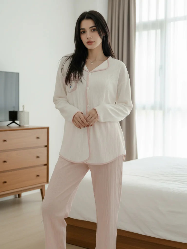 White Powder Cat Loose Nightdress